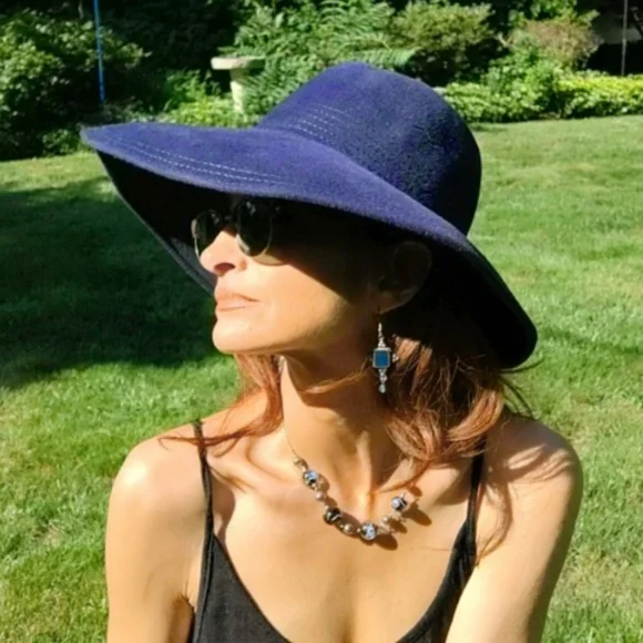 Vintage | Accessories | Vintage Patricia Underwood Wide  display picture 2